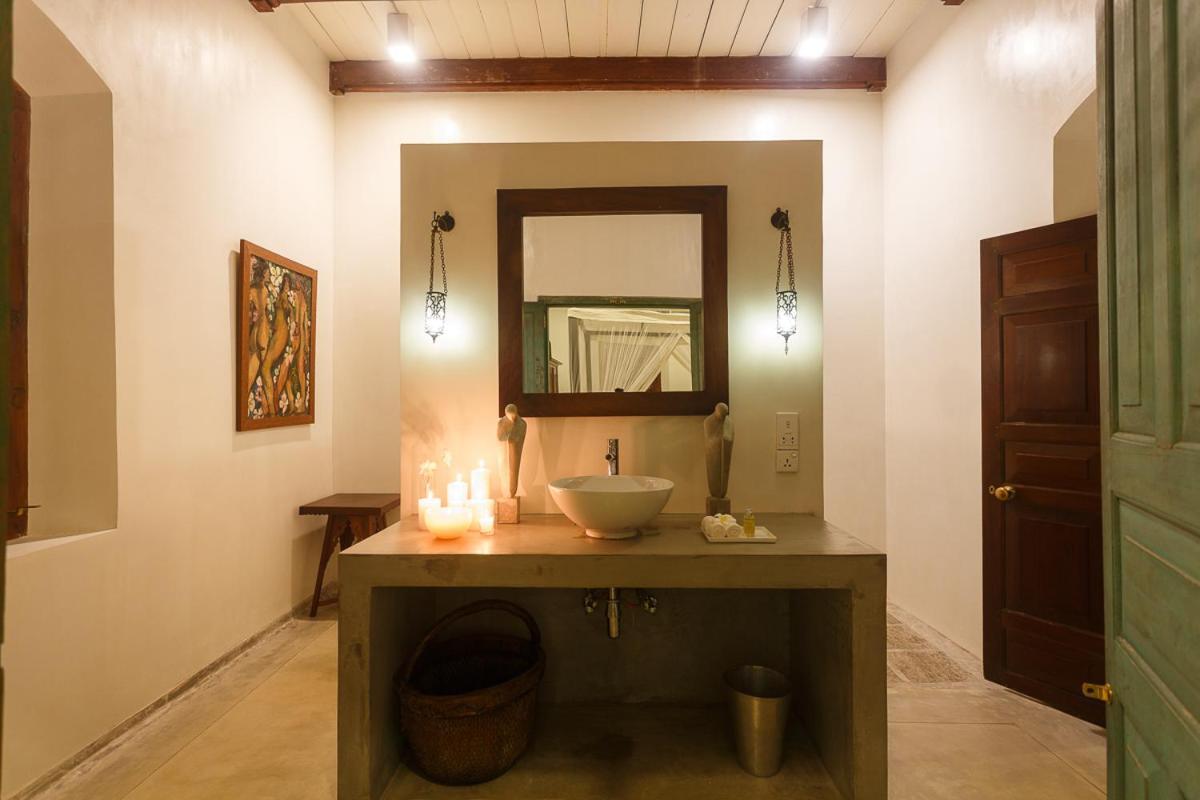 Mo River House Luxury Villa Hikkaduwa Buitenkant foto
